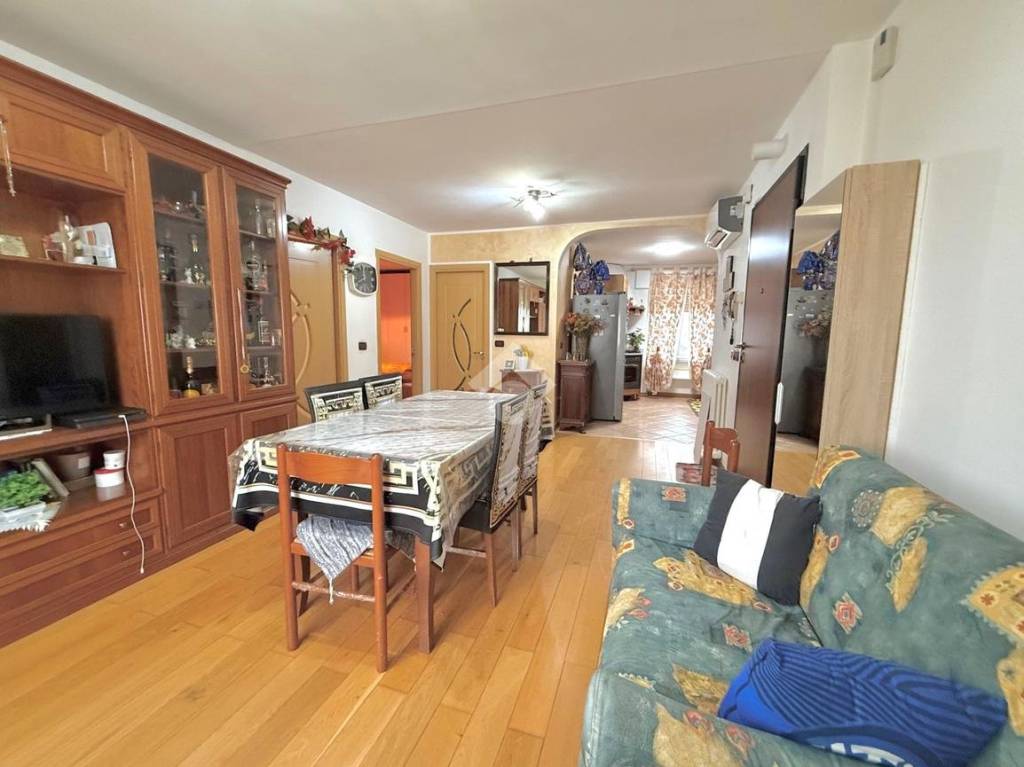 immagine annuncio 2 di 12