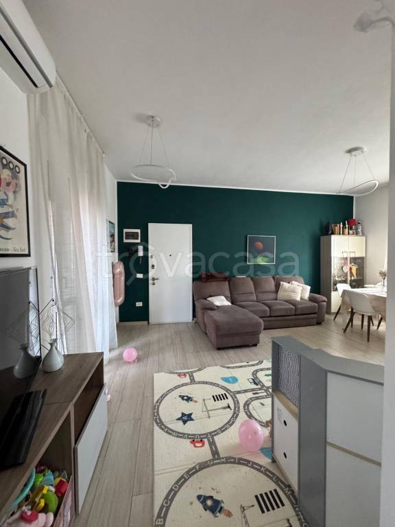 immagine annuncio 1 di 14