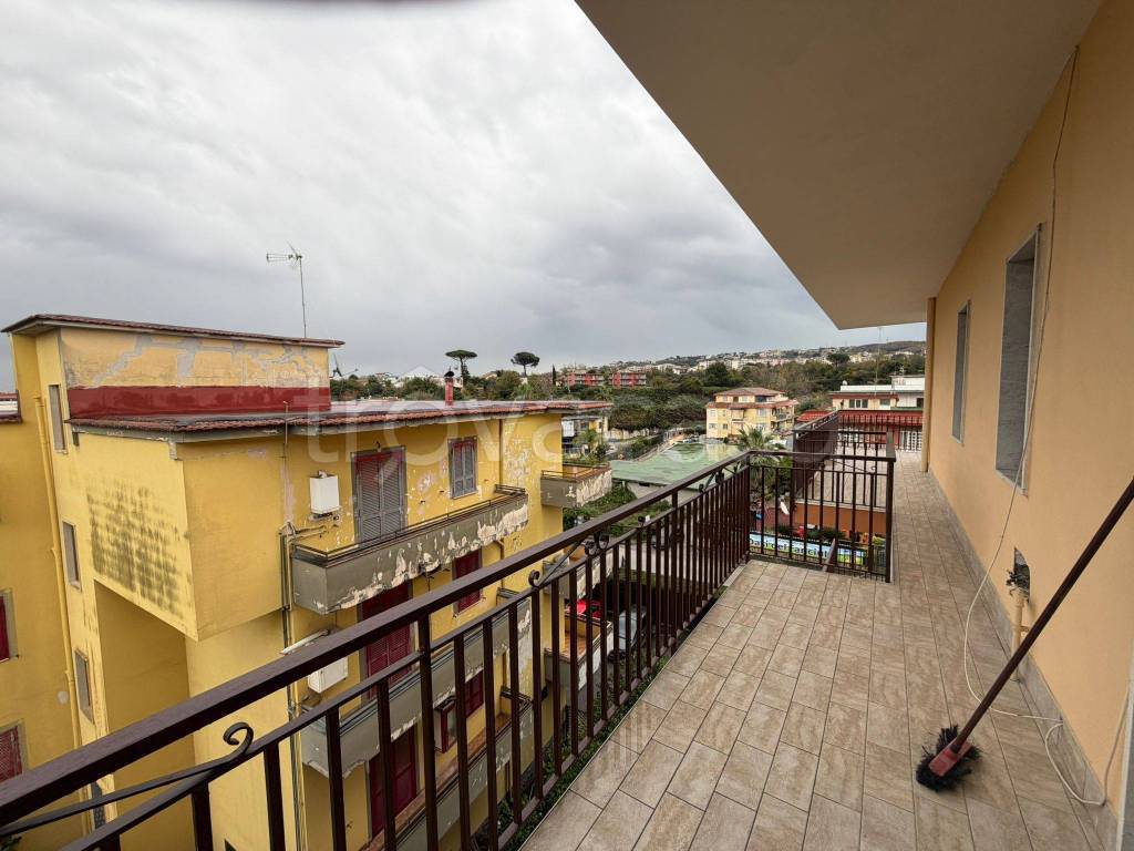 immagine annuncio 11 di 12