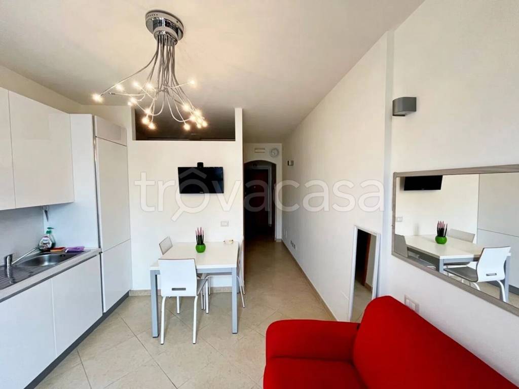 immagine annuncio 1 di 8