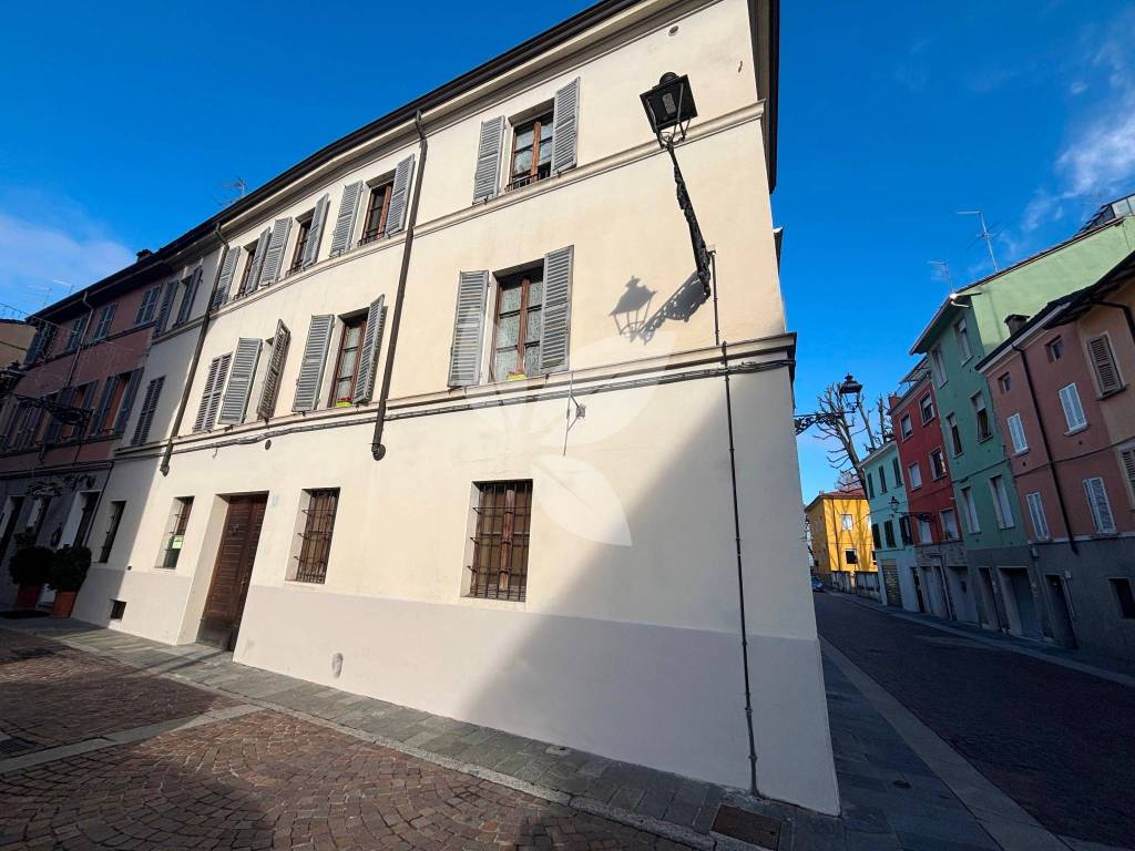 immagine annuncio 1 di 8