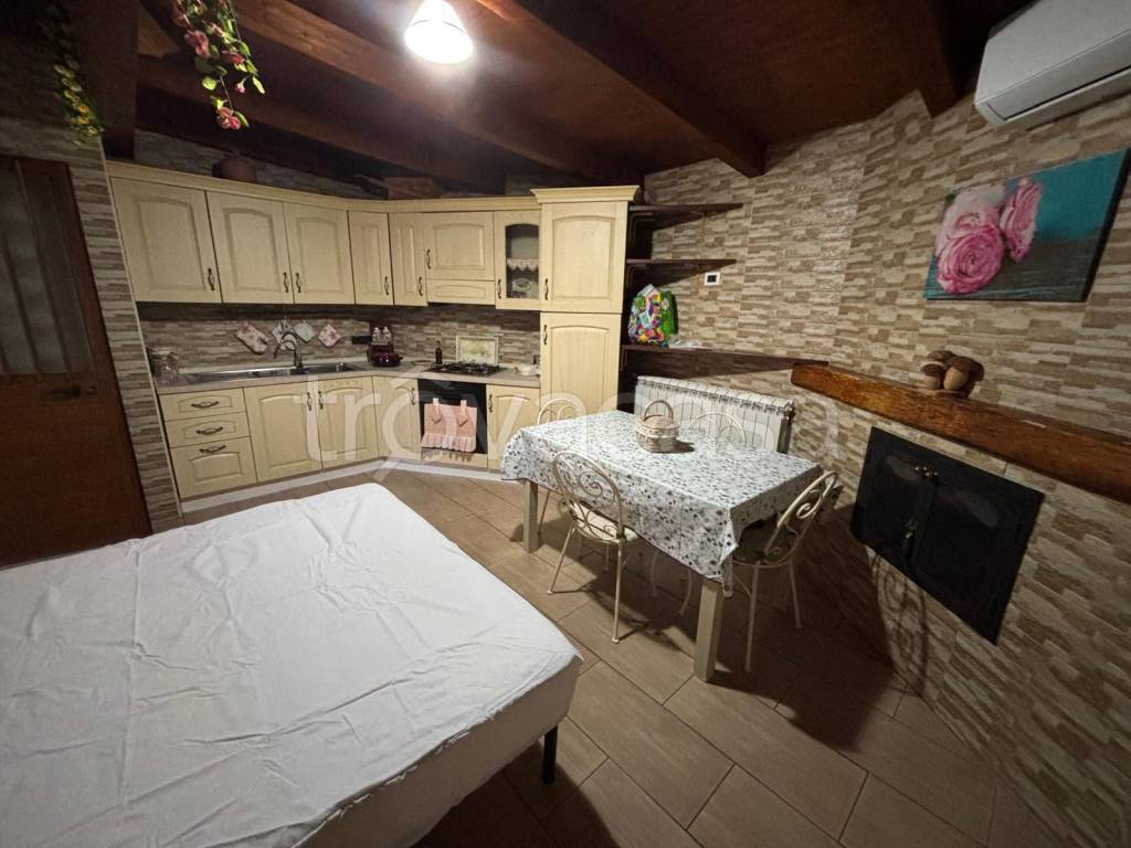 immagine annuncio 1 di 12