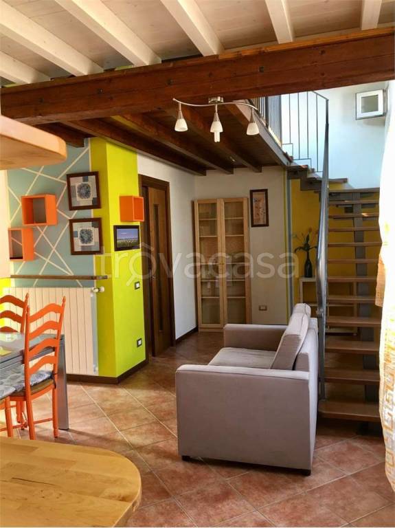 immagine annuncio 1 di 8