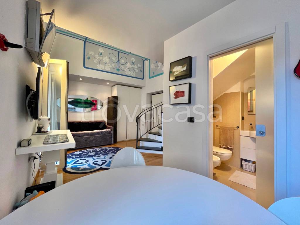 immagine annuncio 2 di 13