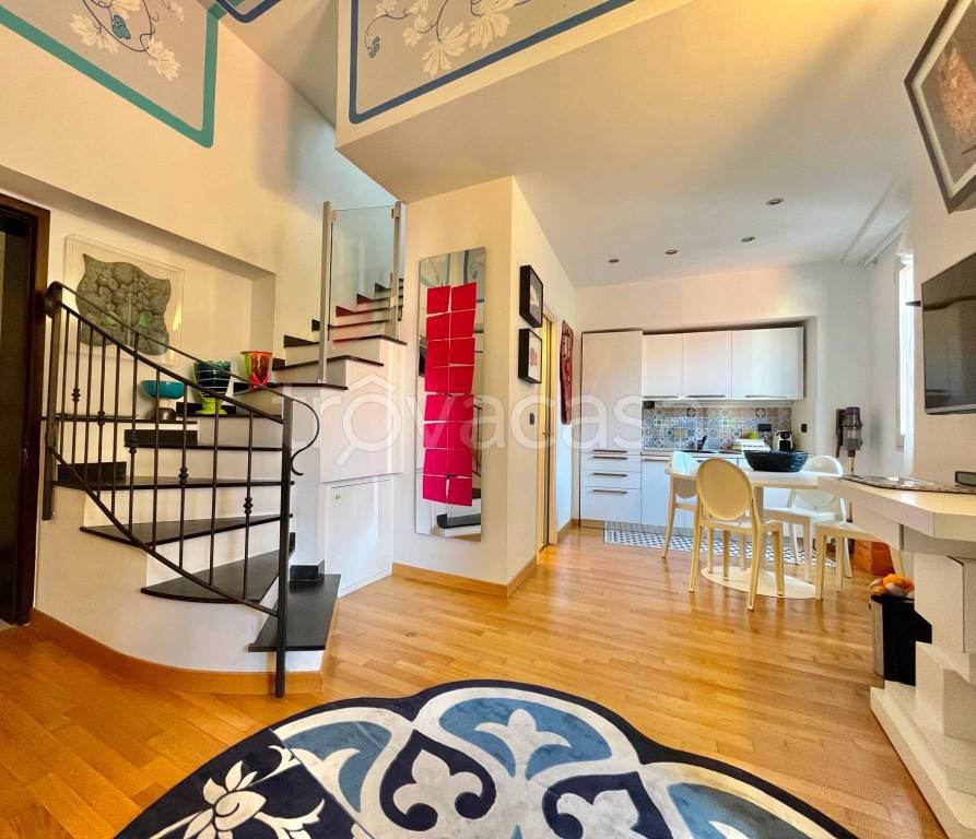 immagine annuncio 12 di 13