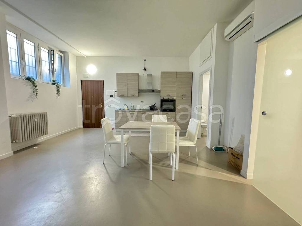 immagine annuncio 5 di 6