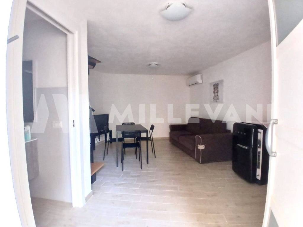 immagine annuncio 1 di 8