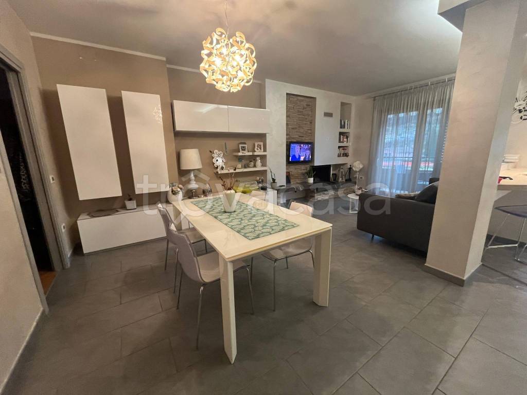 immagine annuncio 1 di 14