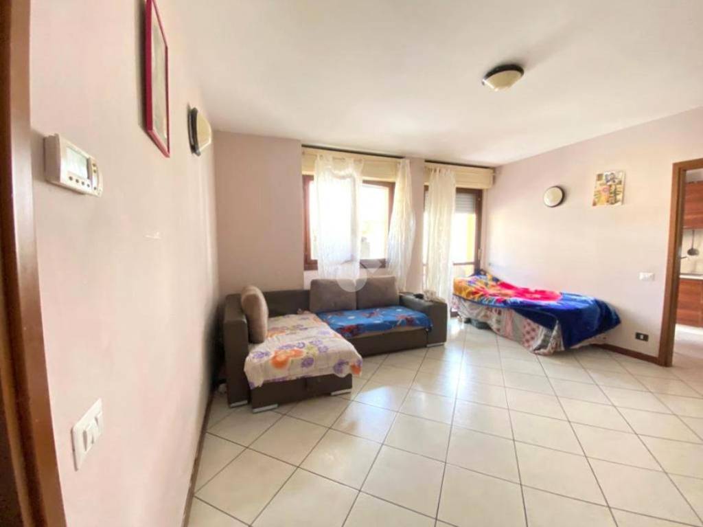 immagine annuncio 1 di 12