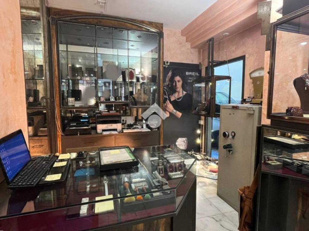 immagine annuncio 1 di 6