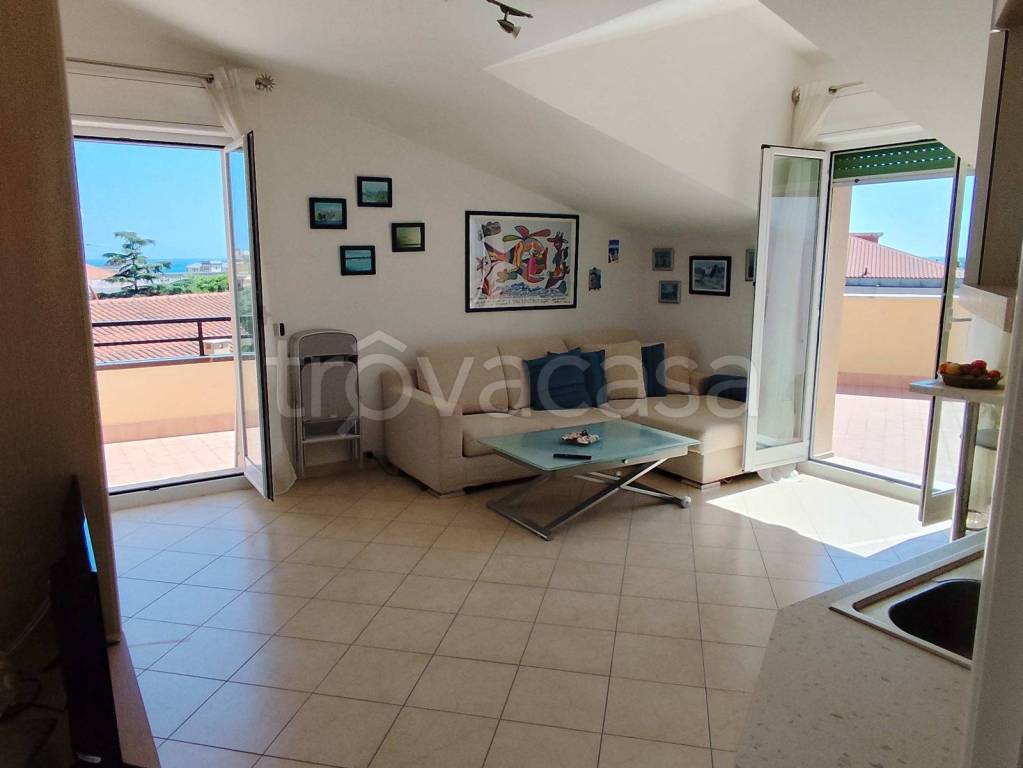 immagine annuncio 2 di 14