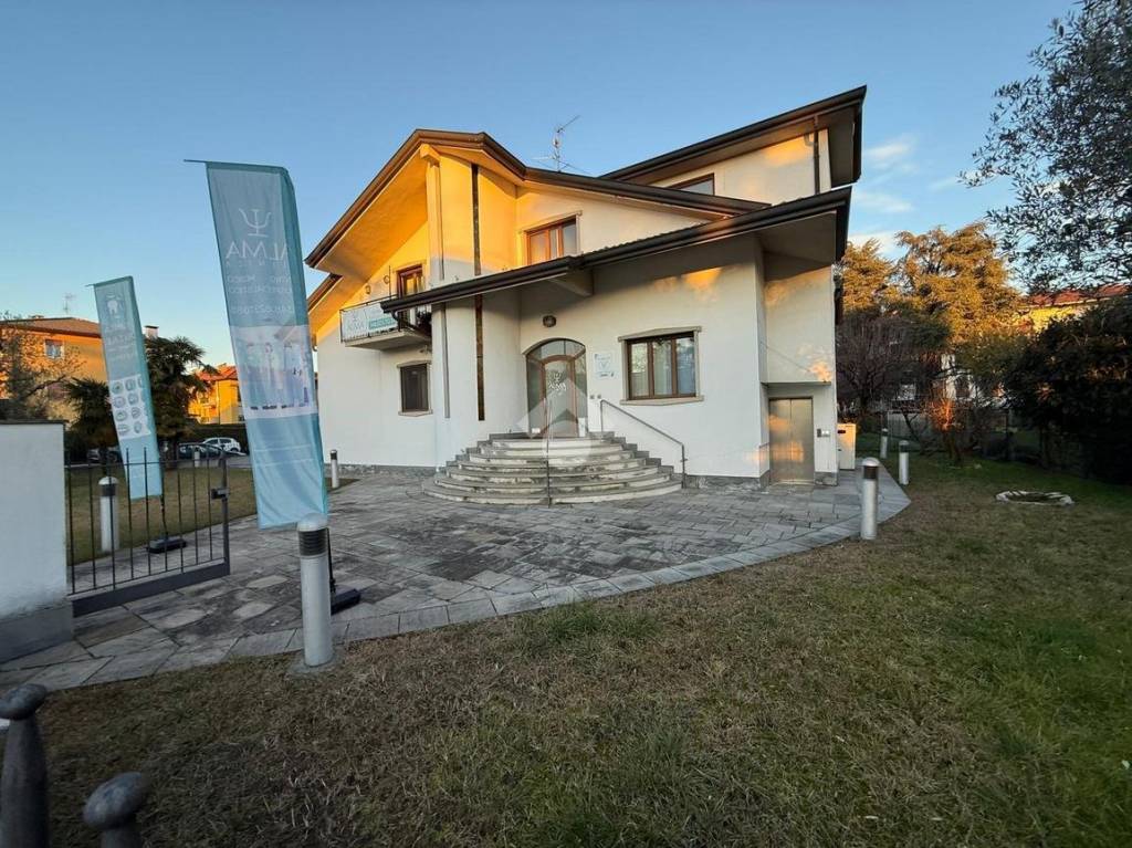 immagine annuncio 1 di 14