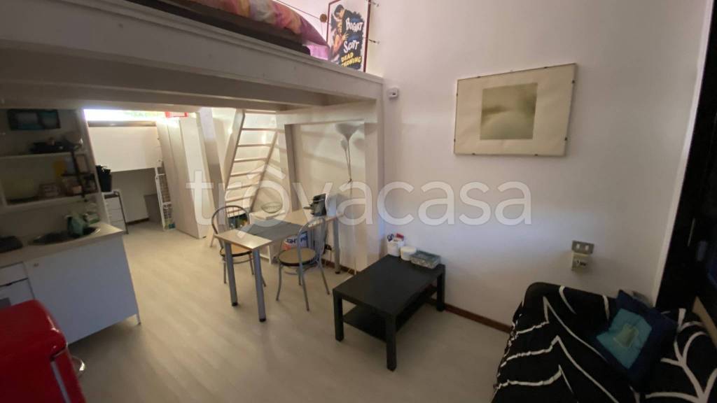 immagine annuncio 2 di 12