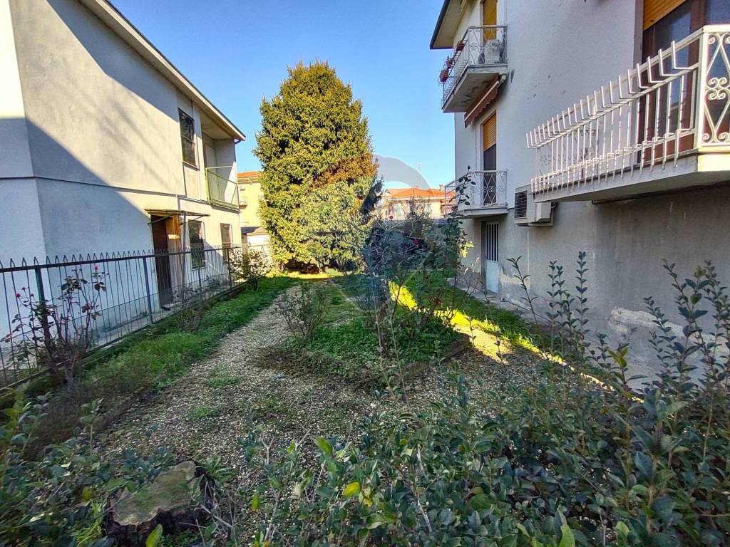 immagine annuncio 11 di 13