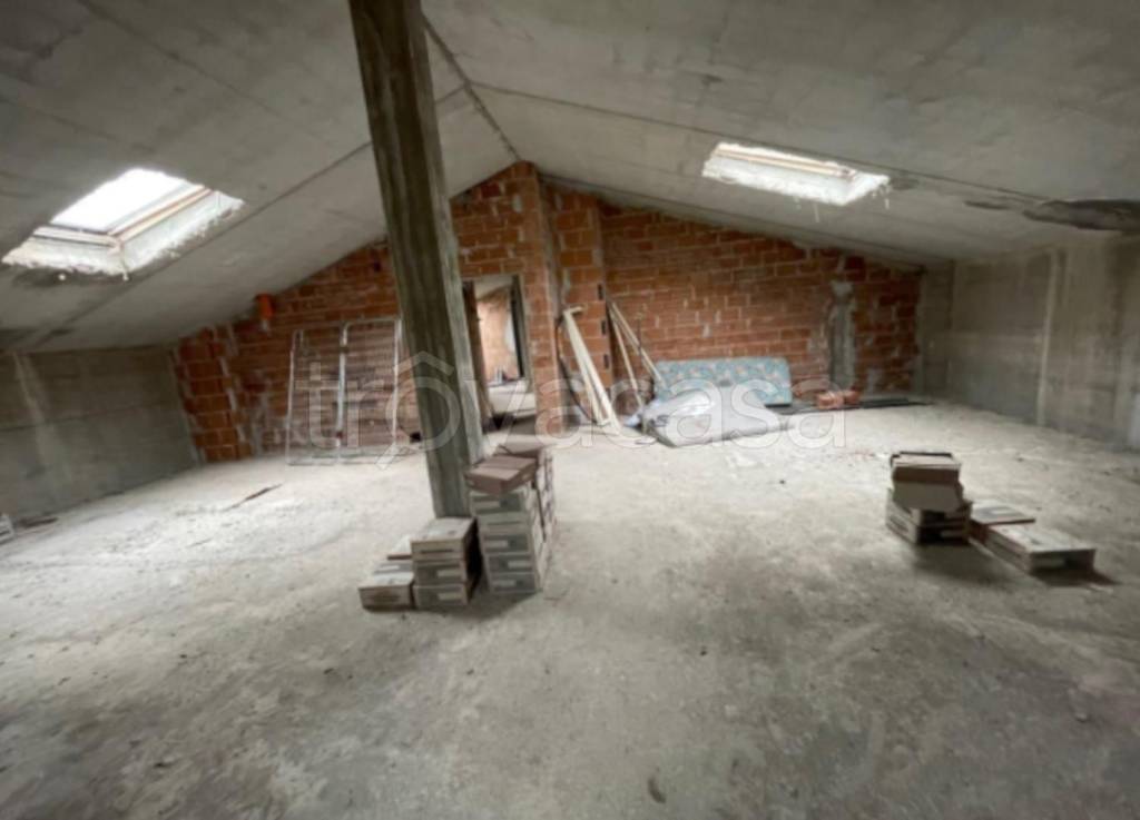 immagine annuncio 1 di 8