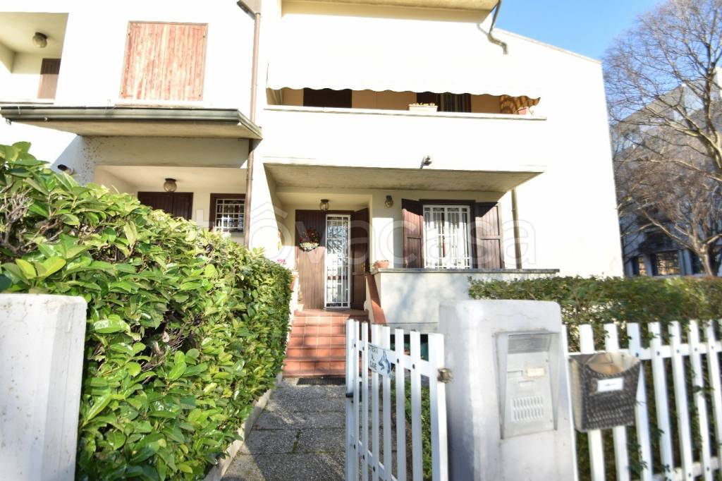 immagine annuncio 1 di 9