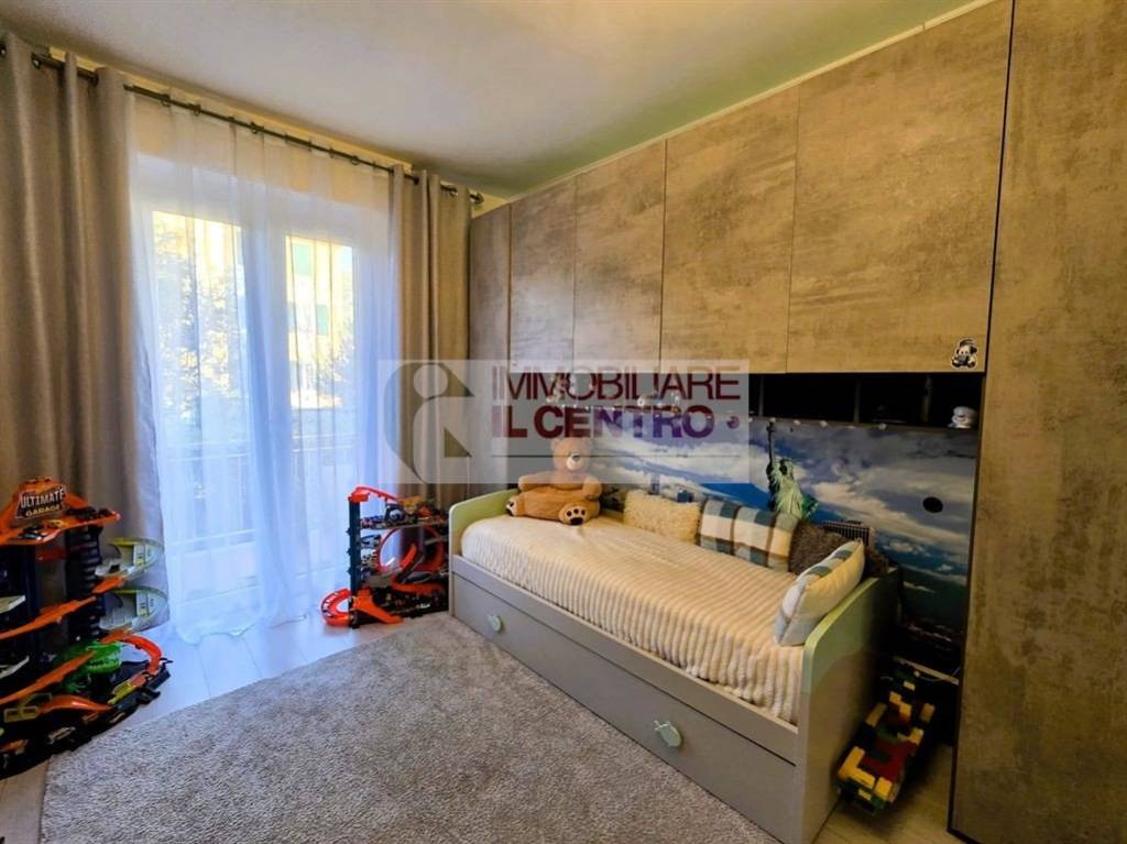 immagine annuncio 12 di 13