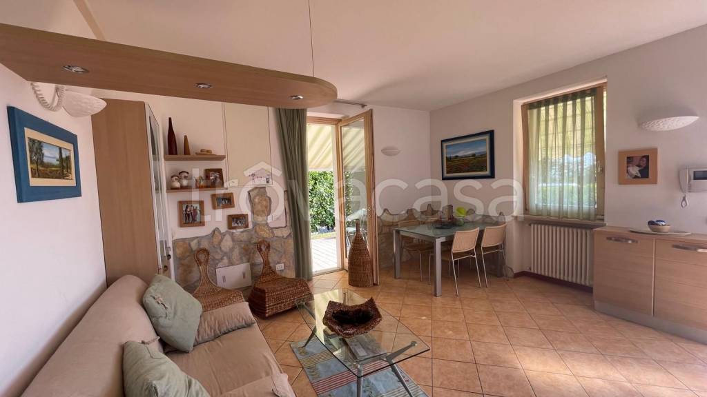 immagine annuncio 1 di 14