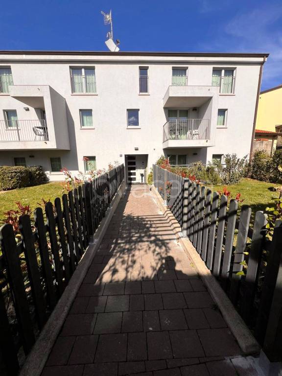 immagine annuncio 1 di 4