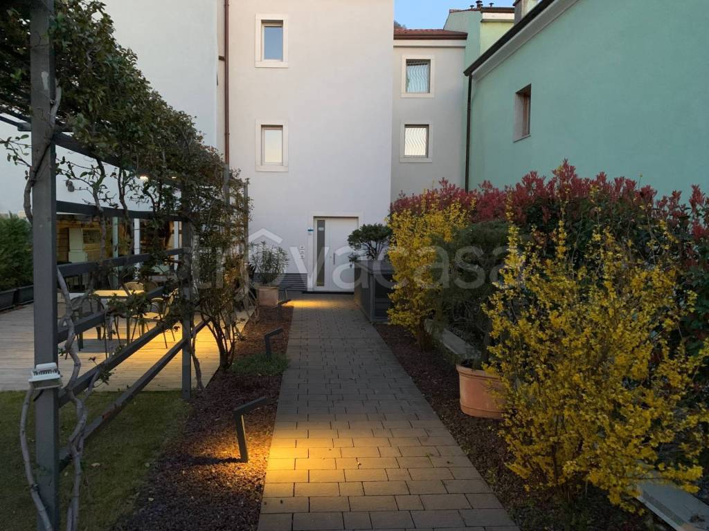 immagine annuncio 3 di 4