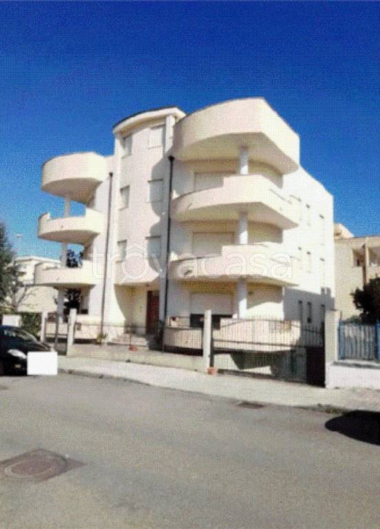 immagine annuncio 12 di 13