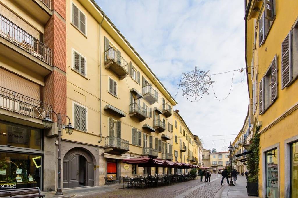 immagine annuncio 12 di 13