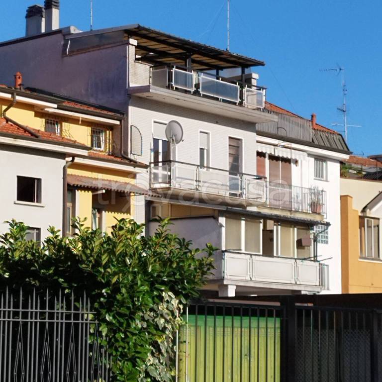 immagine annuncio 12 di 13