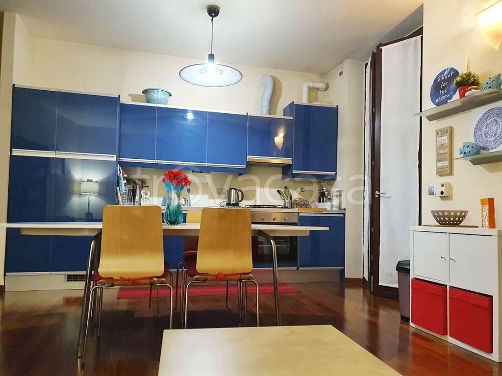 immagine annuncio 1 di 13