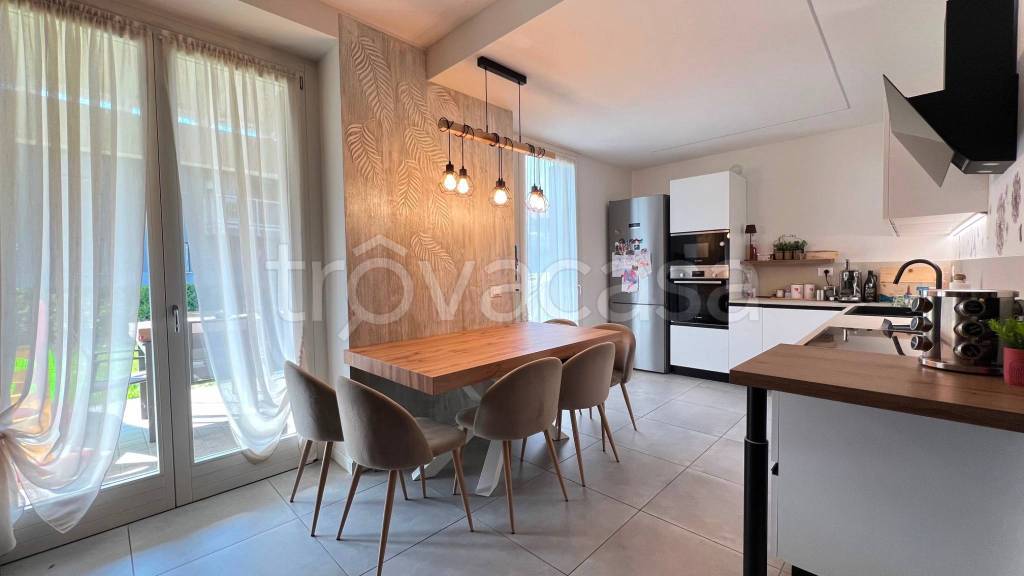 immagine annuncio 1 di 12