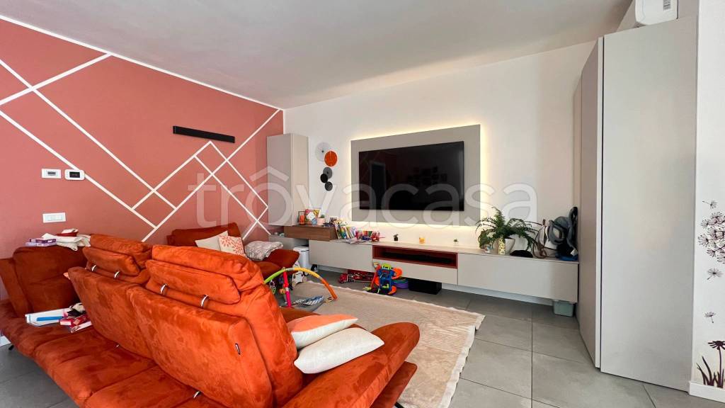 immagine annuncio 2 di 12