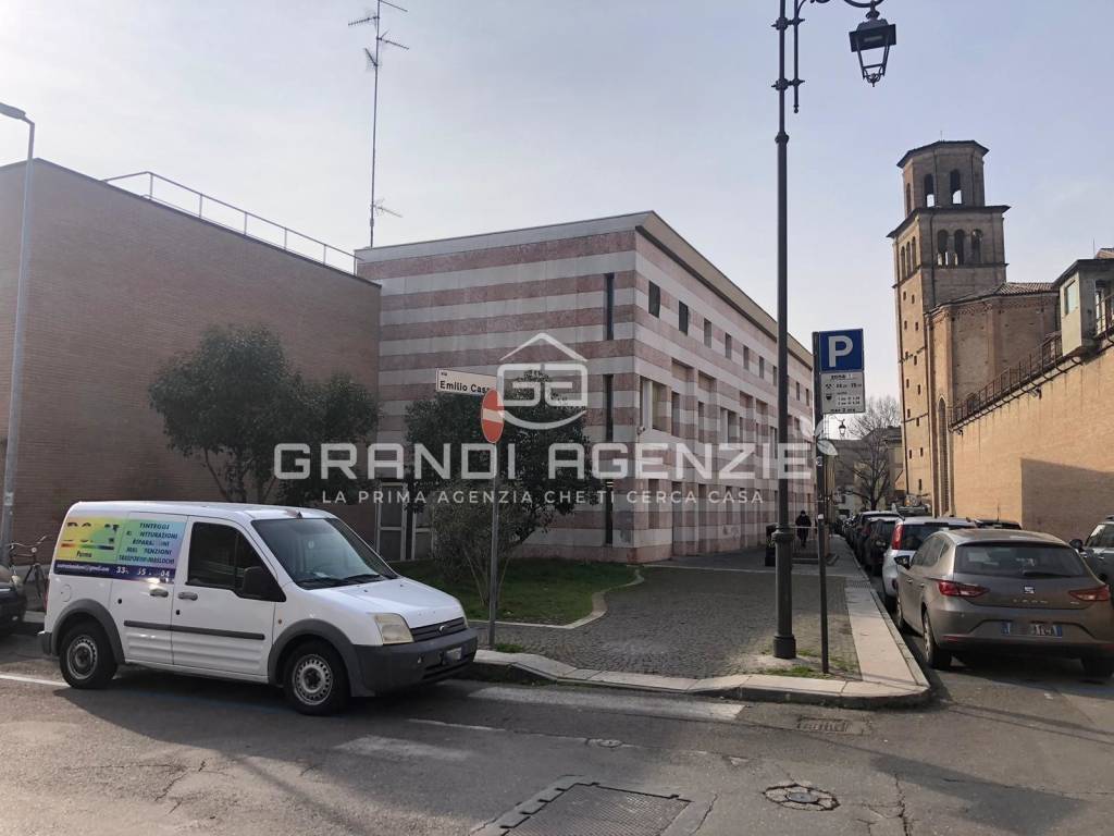 immagine annuncio 1 di 12