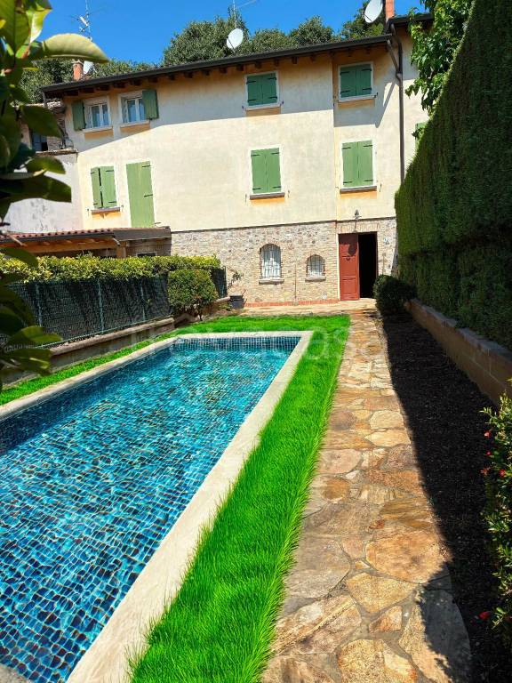 immagine annuncio 2 di 12