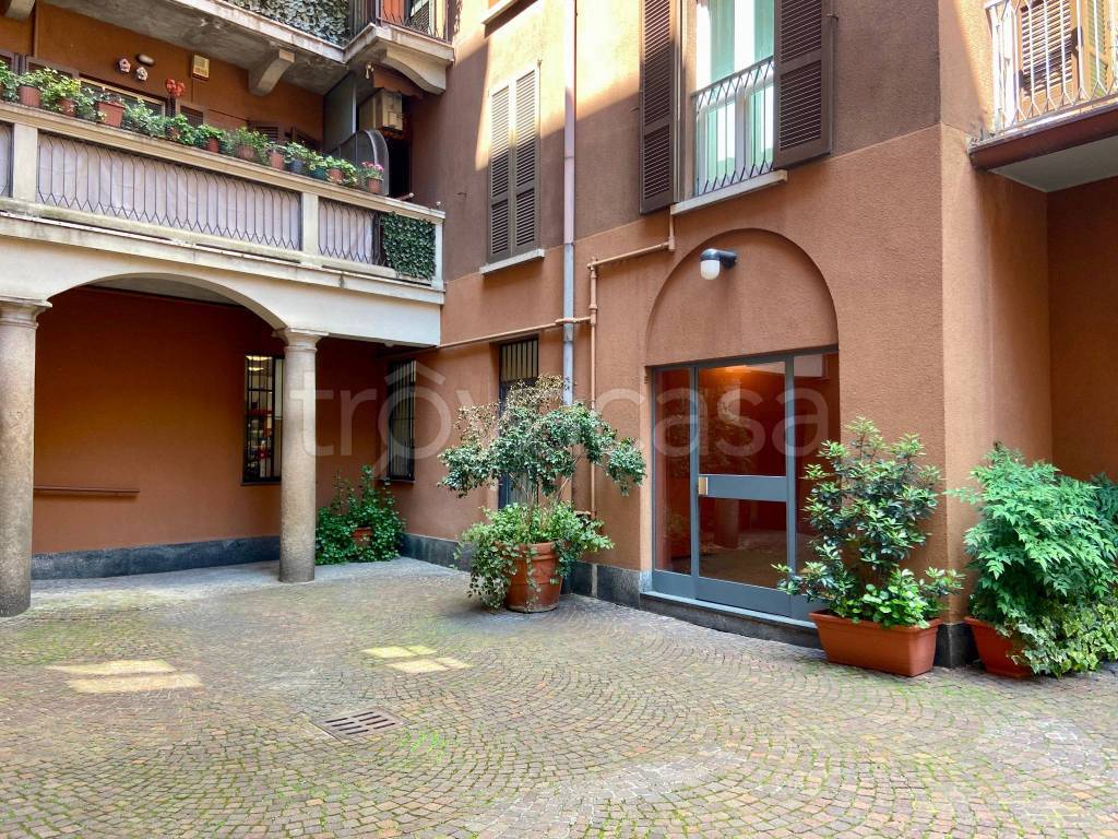 immagine annuncio 11 di 12