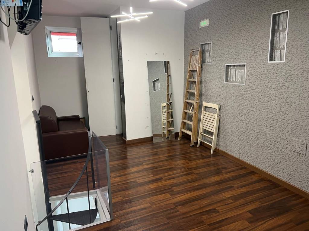 immagine annuncio 1 di 14