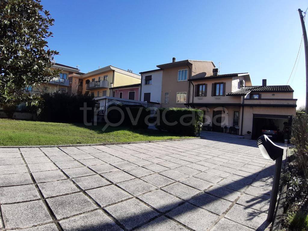 immagine annuncio 1 di 14