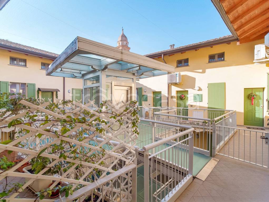 immagine annuncio 5 di 8