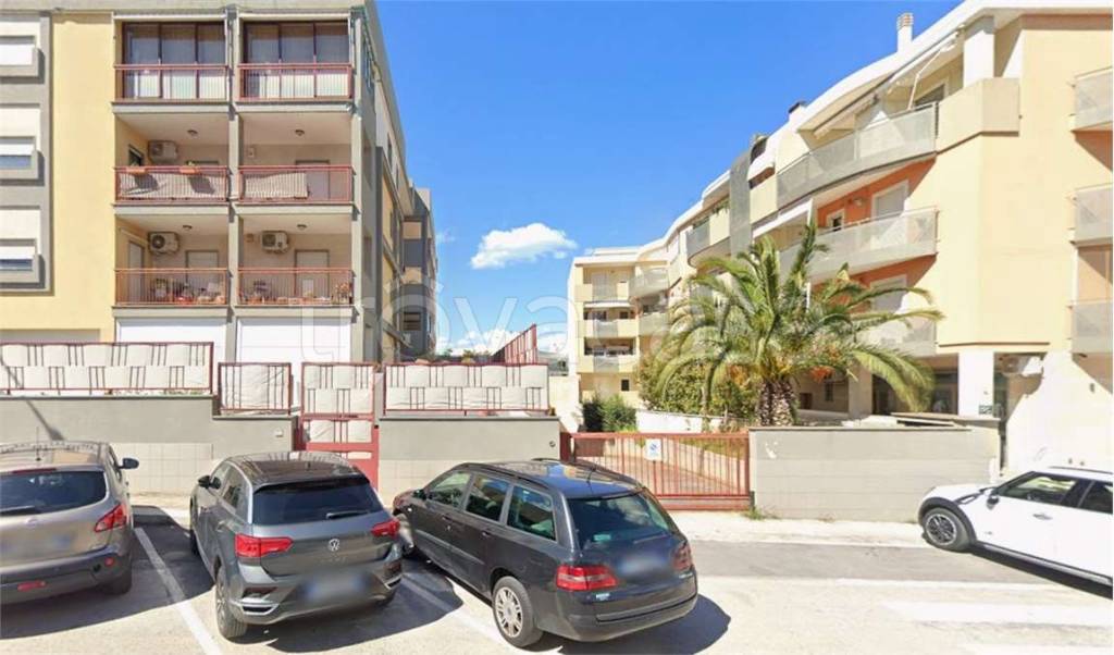 immagine annuncio 1 di 14