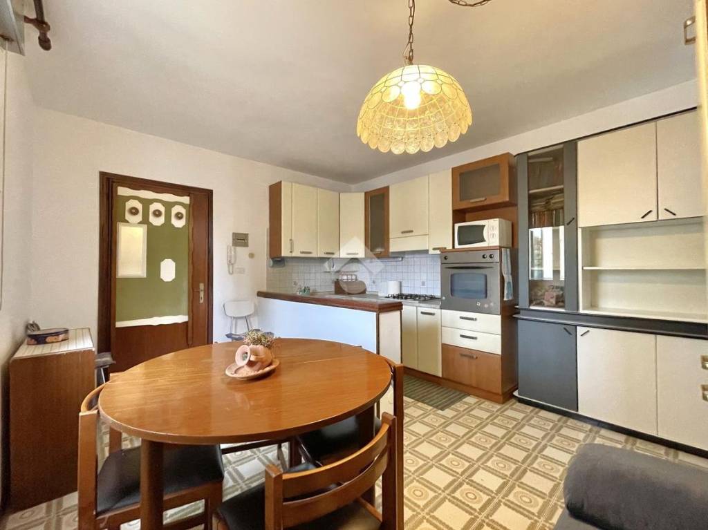 immagine annuncio 1 di 8