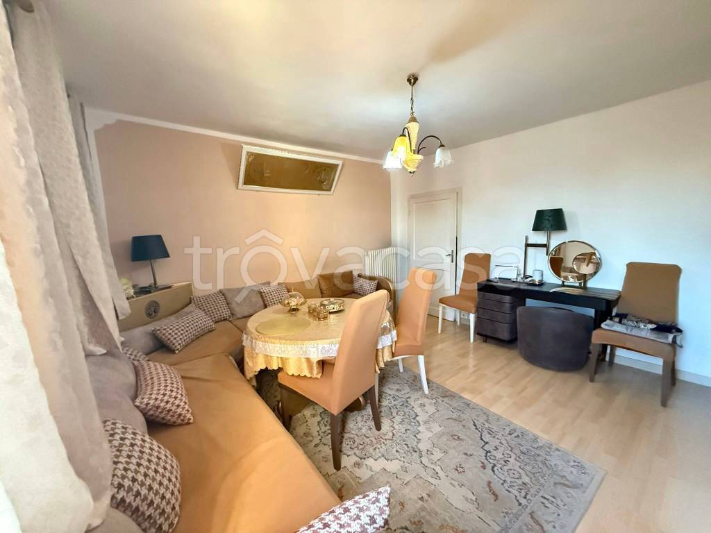 immagine annuncio 1 di 14