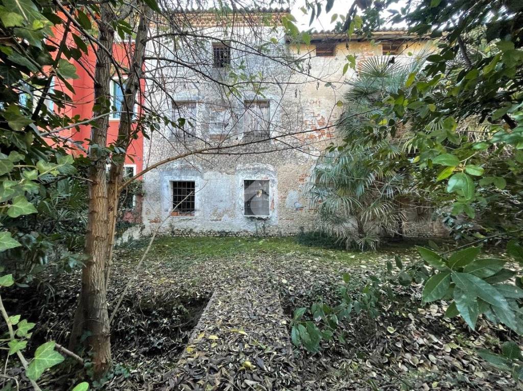 immagine annuncio 5 di 8