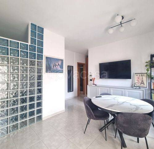 immagine annuncio 1 di 8