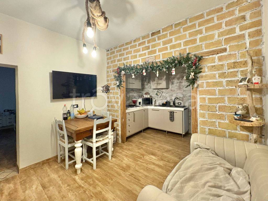 immagine annuncio 1 di 13