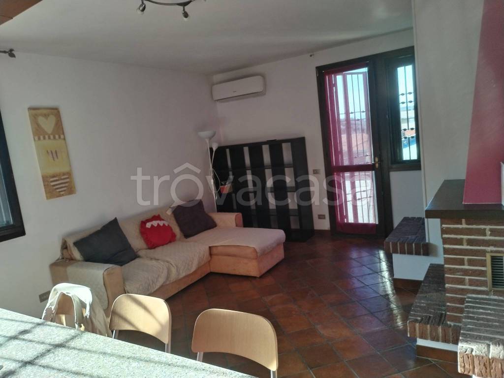 immagine annuncio 1 di 9