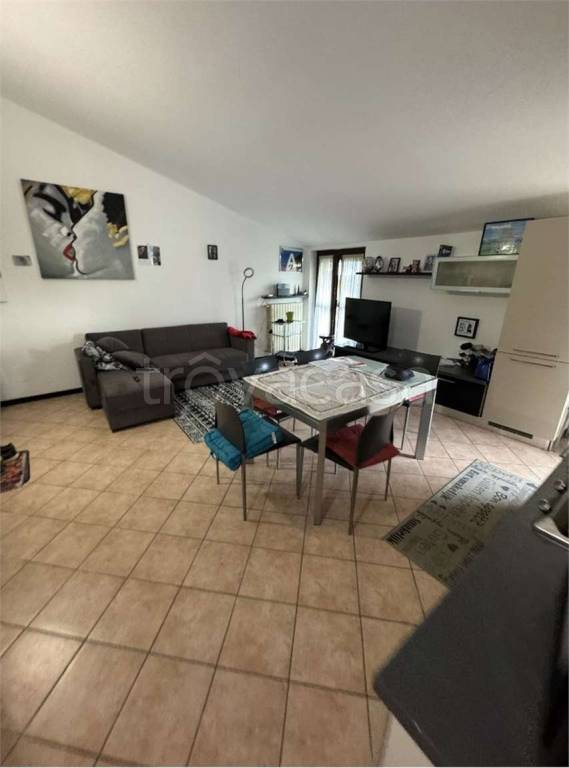 immagine annuncio 1 di 12