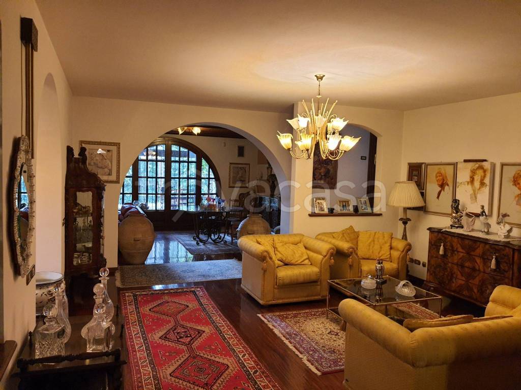 immagine annuncio 1 di 14