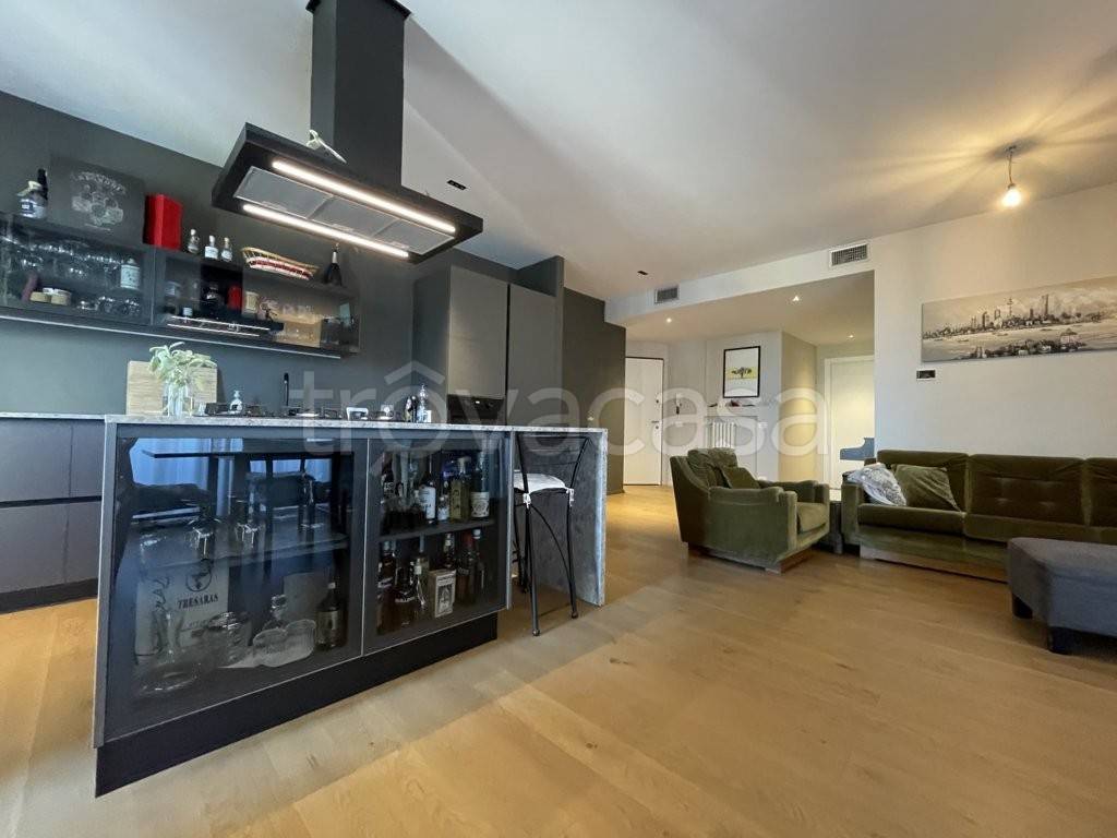 immagine annuncio 5 di 8