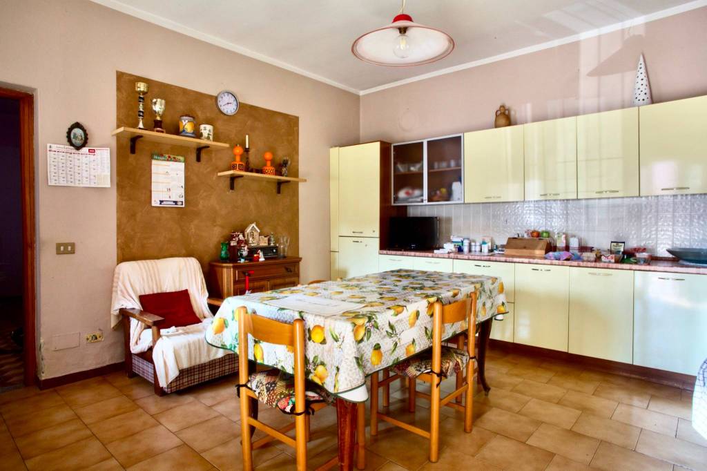 immagine annuncio 1 di 14