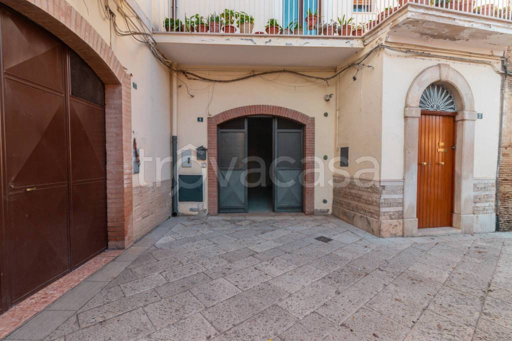 immagine annuncio 2 di 4