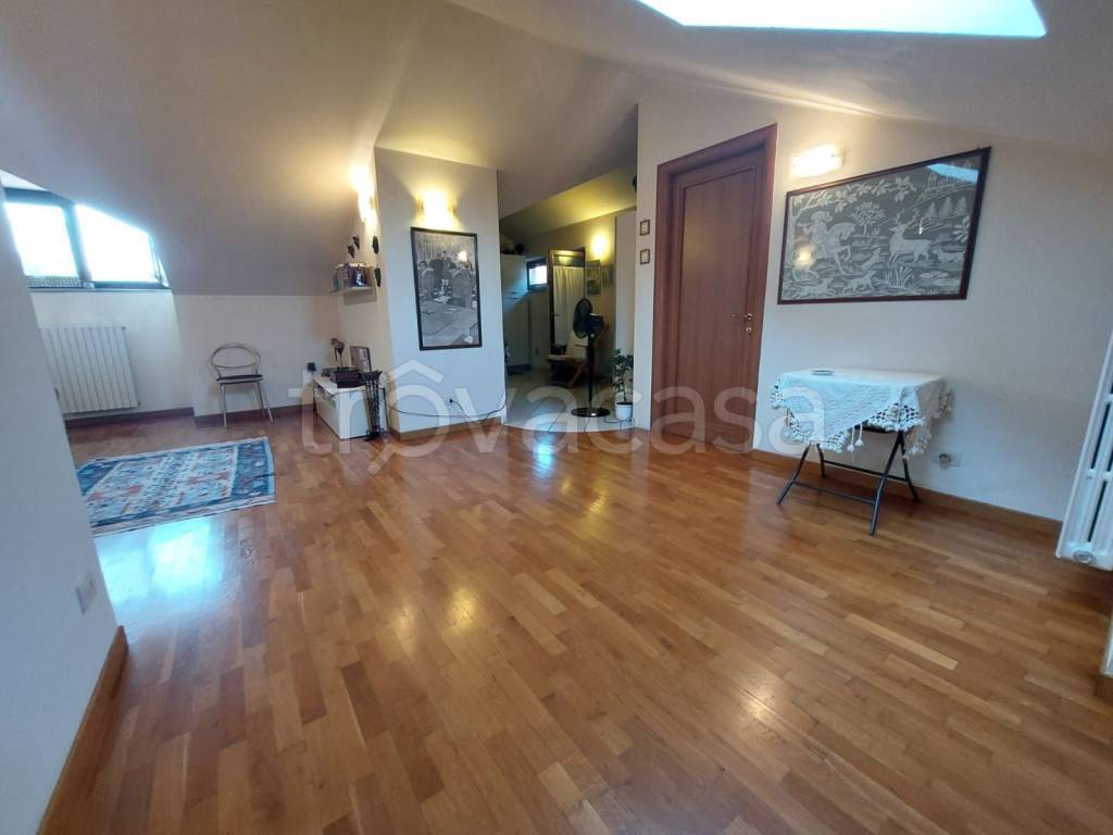 immagine annuncio 2 di 12