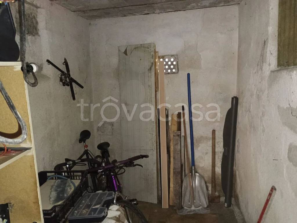 immagine annuncio 11 di 12